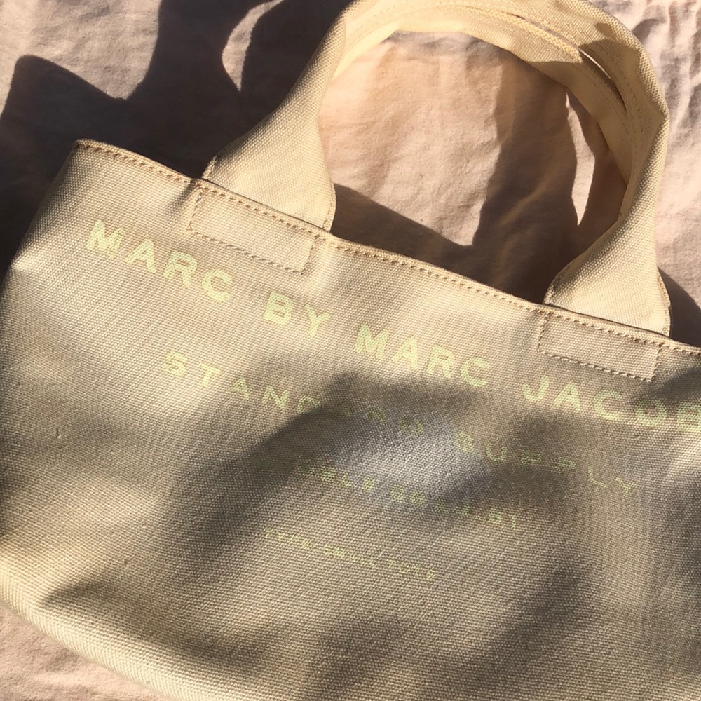 MARC JACOBS SMALL TOTE